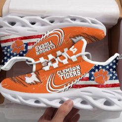 Alternative view of NCAA Clemson Tigers America Flag Max Soul Shoes